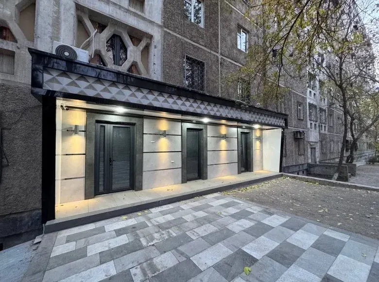 Сотилади тижорат биноси, 113 м² — Мирзо Улуғбек тумани