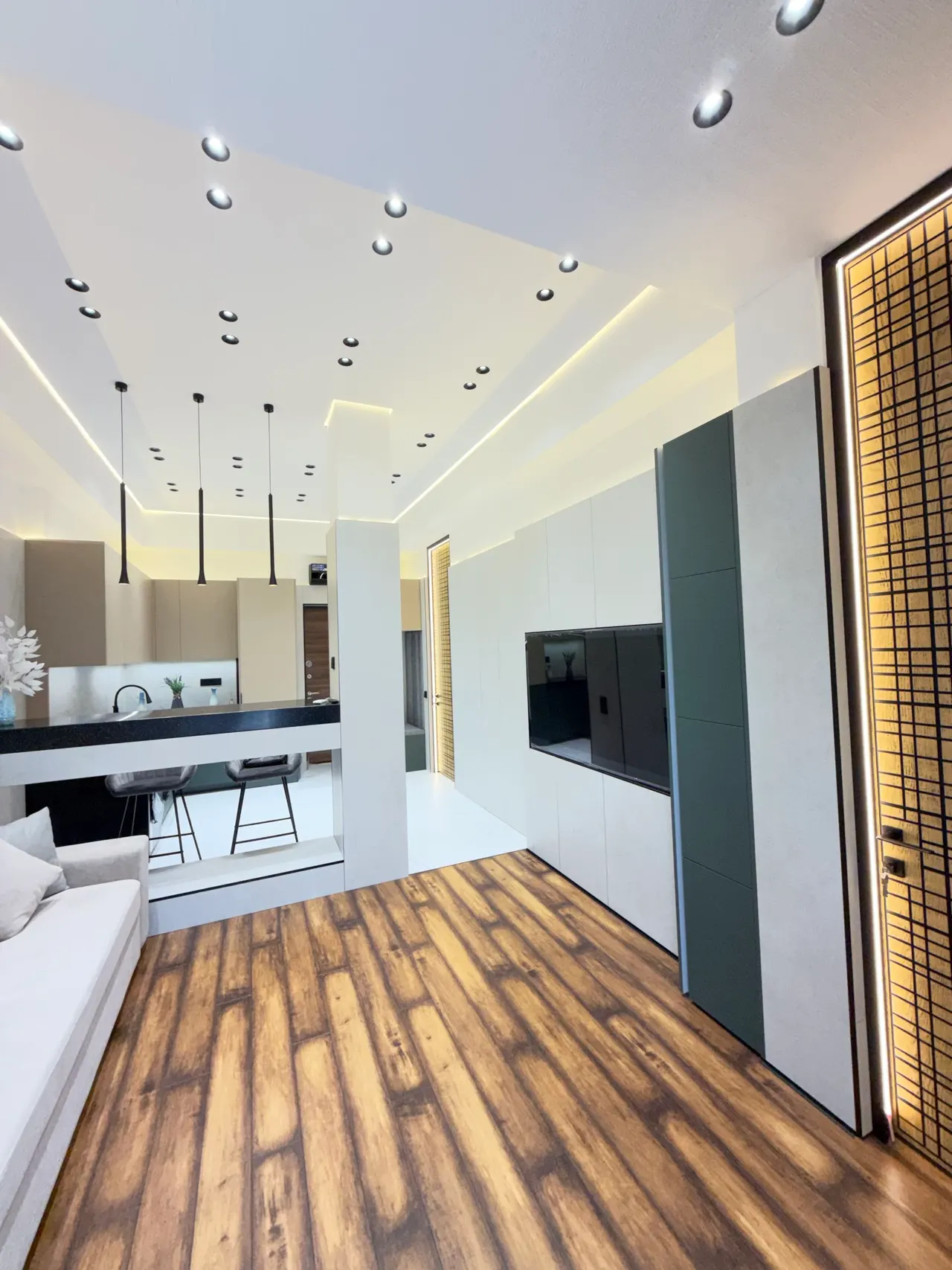 Продаётся 2-комнатная квартира, 41 м², 1/7 этаж — Шайхантахурский район