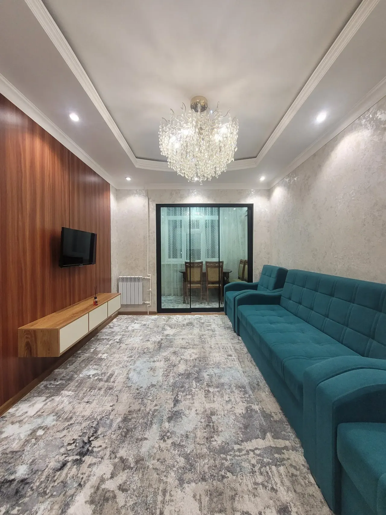 Sotiladi 2 xonali kvartira, 42 m², 1/4 qavat — Chilonzor tumani