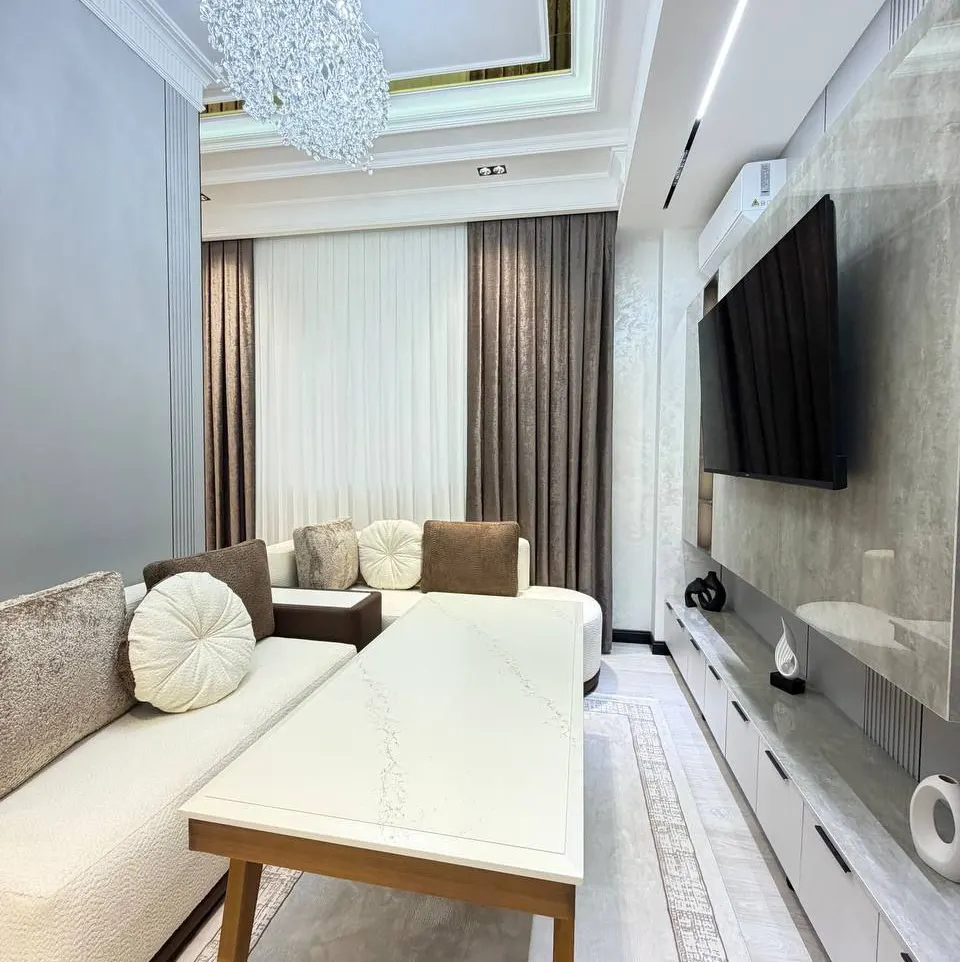 Sotiladi 4 xonali kvartira, 92 m², 2/10 qavat — Yashnobod tumani