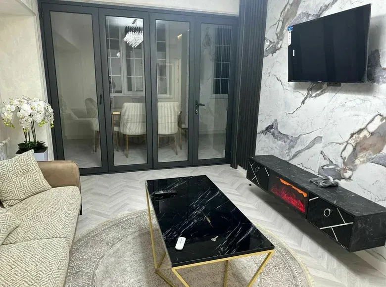 Сотилади 2 хонали квартира, 60 м², 2/4 қават — Юнусобод тумани