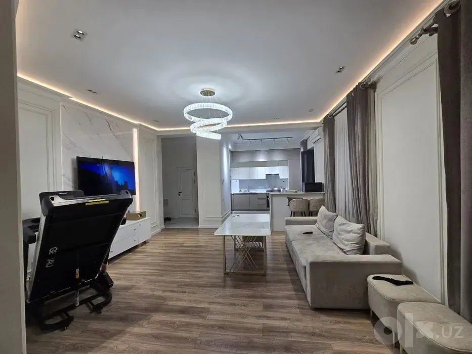 Ижарага берилади 2 хонали квартира, 93 м², 6/8 қават — Яккасарой тумани