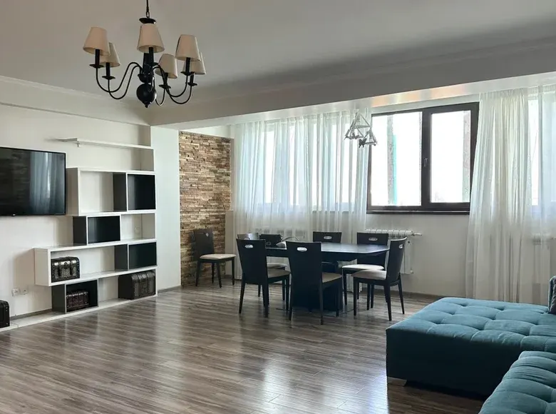 Сотилади 4 хонали квартира, 140 м², 12/13 қават — Чилонзор тумани