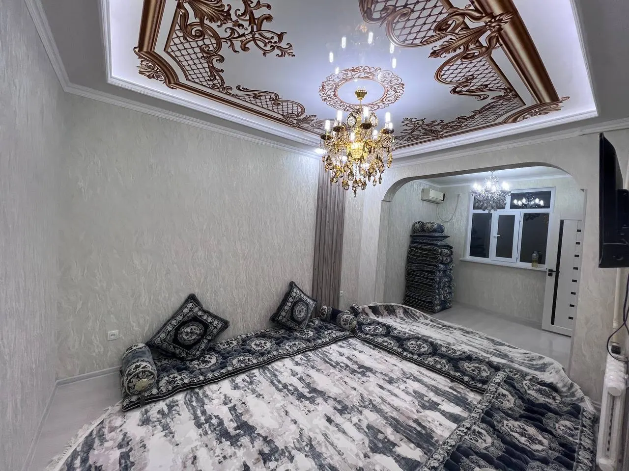 Продаётся 2-комнатная квартира, 52 м², 1/4 этаж — Чиланзарский район