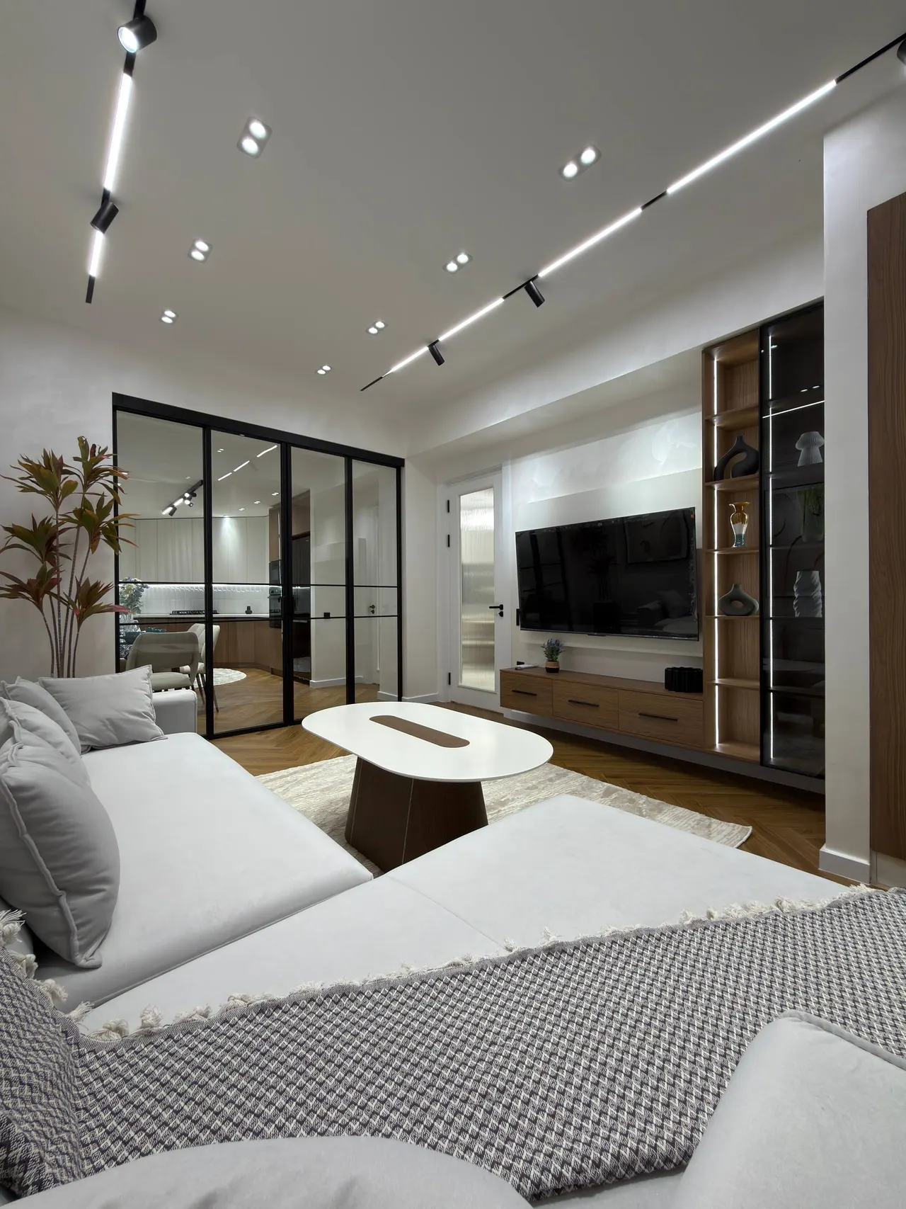 Продаётся 5-комнатная квартира, 156 м², 3/9 этаж — Мирзо-Улугбекский район