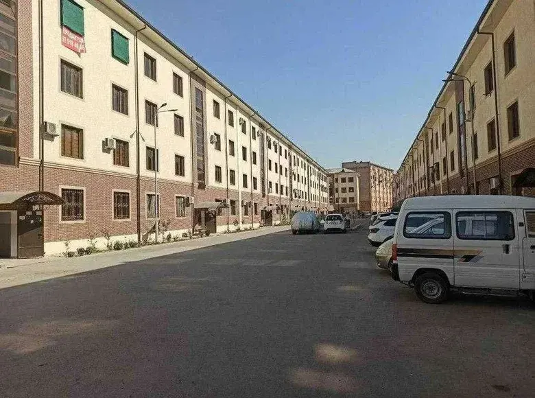 Продаётся 3-комнатная квартира, 70 м², 2/4 этаж — Яшнабадский район
