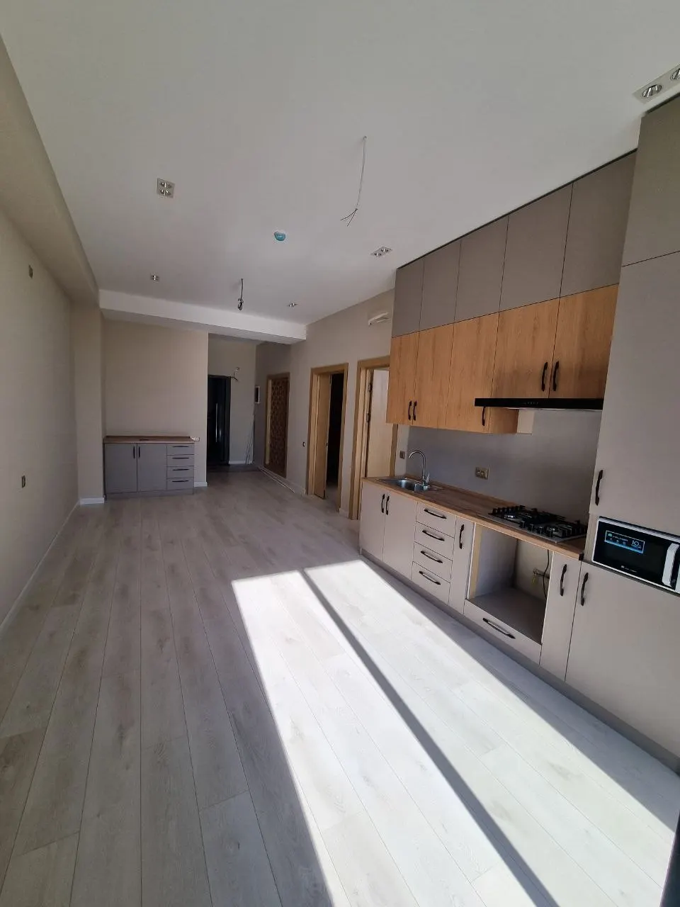 Sotiladi 2 xonali kvartira, 75 m², 12/14 qavat — Olmazor tumani