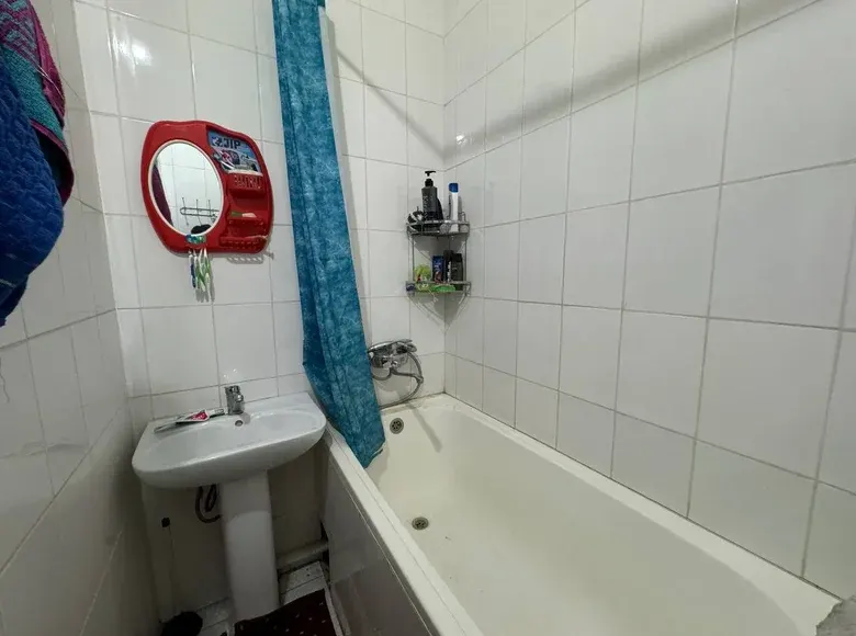Продаётся 2-комнатная квартира, 76 м², 4/4 этаж — Фергана
