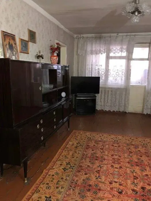 Сотилади 2 хонали квартира, 50 м², 2/4 қават — Яккасарой тумани