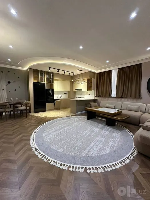 Продаётся 5-комнатная квартира, 180 м², 10/11 этаж — Яшнабадский район