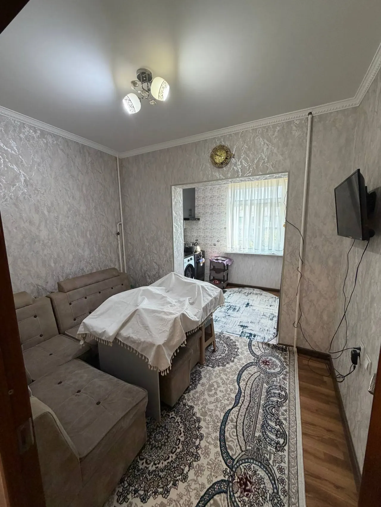 Сотилади 2 хонали квартира, 70 м², 4/9 қават — Сергели тумани