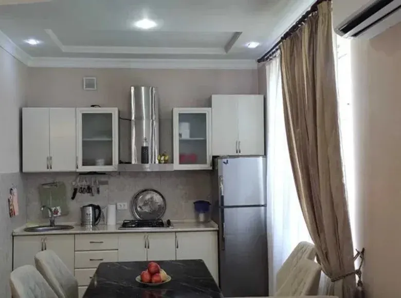 Сдаётся 1-комнатная квартира, 45 м², 5/5 этаж — Мирабадский район