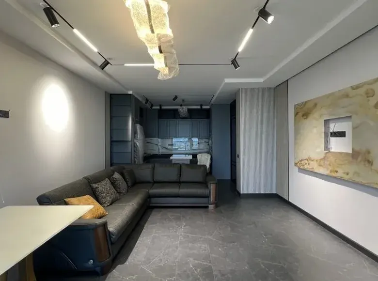 Сотилади 2 хонали квартира, 77 м², 13/20 қават — Юнусобод тумани