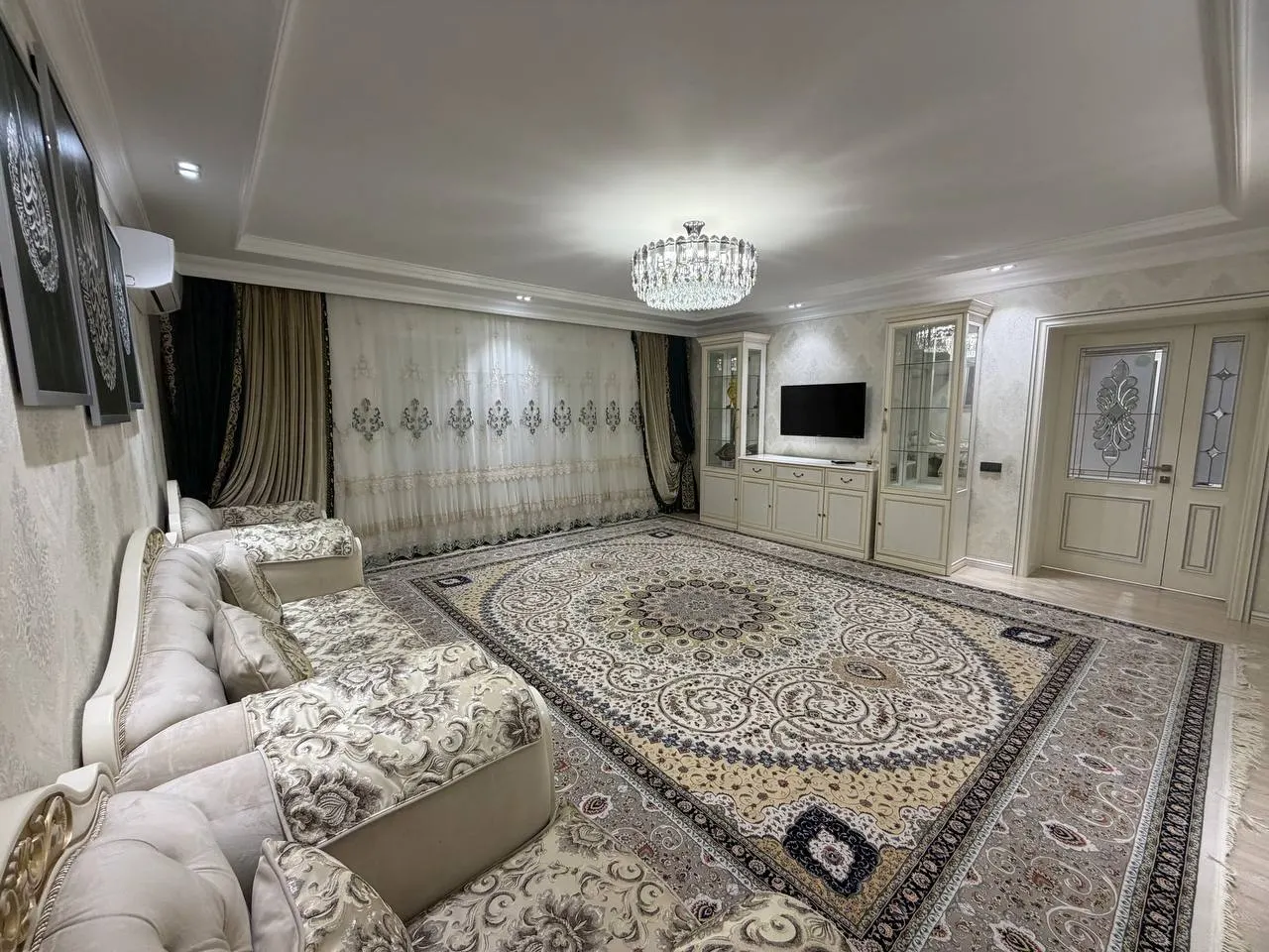 Сотилади 4 хонали квартира, 135 м², 3/4 қават — Чилонзор тумани