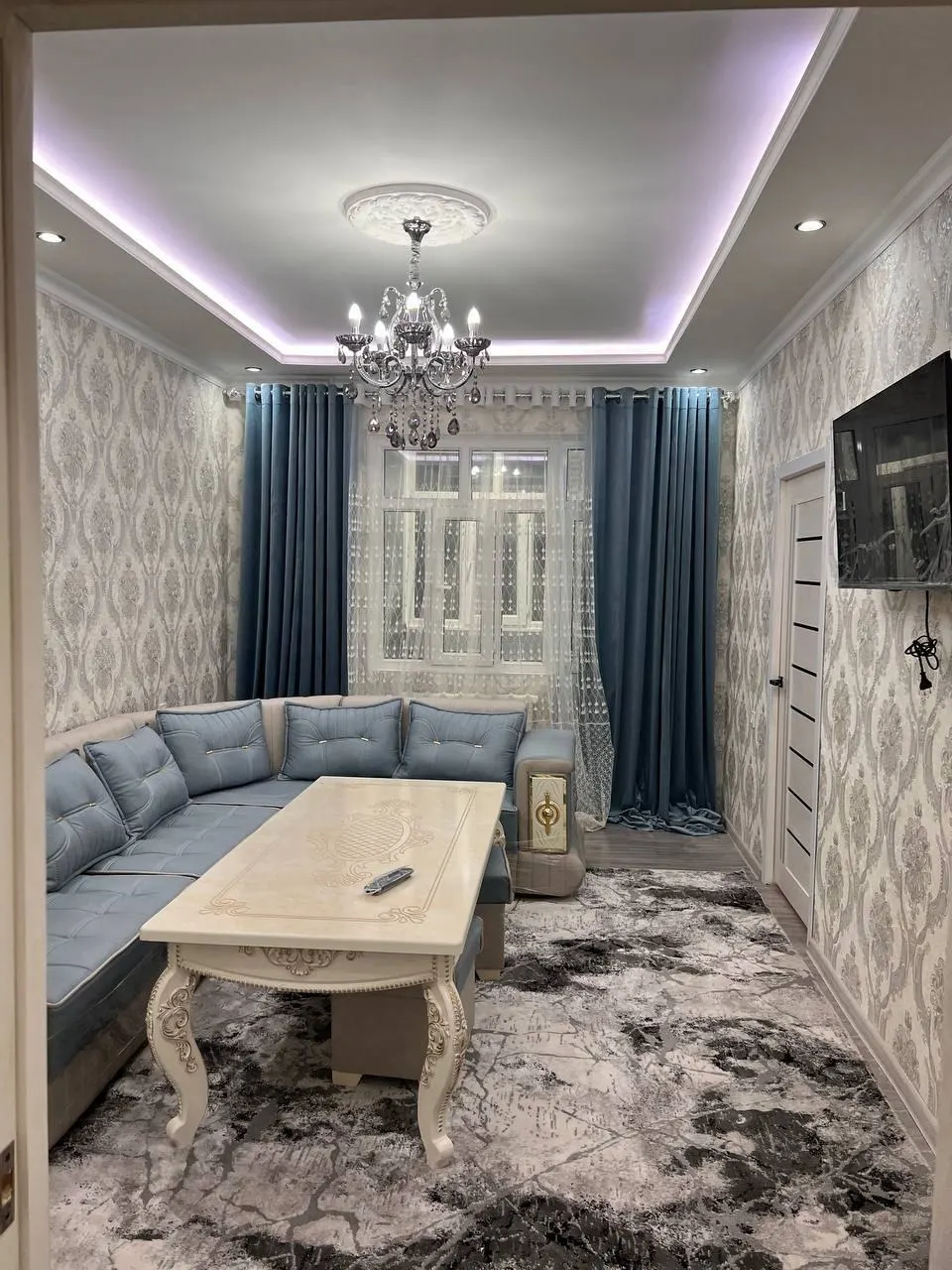 Сдаётся 2-комнатная квартира, 50 м², 1/4 этаж — Учтепинский район