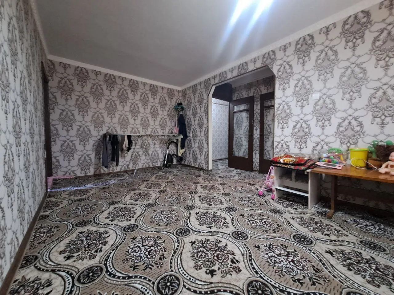 Продаётся 2-комнатная квартира, 50 м², 1/4 этаж — Ферганская область