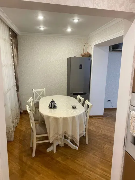 Ijaraga beriladi 6 xonali kvartira, 160 m², 3/5 qavat — Mirzo Ulugʻbek tumani