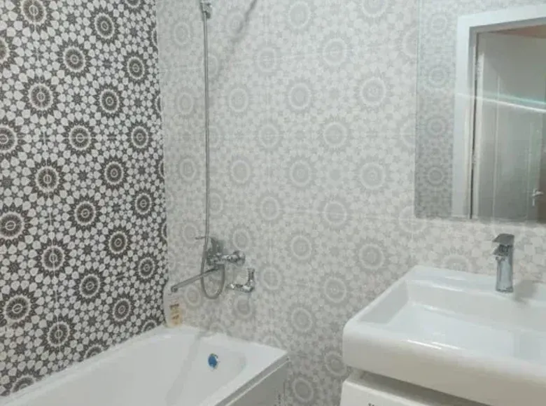 Продаётся 2-комнатная квартира, 48 м², 8/10 этаж — Яшнабадский район