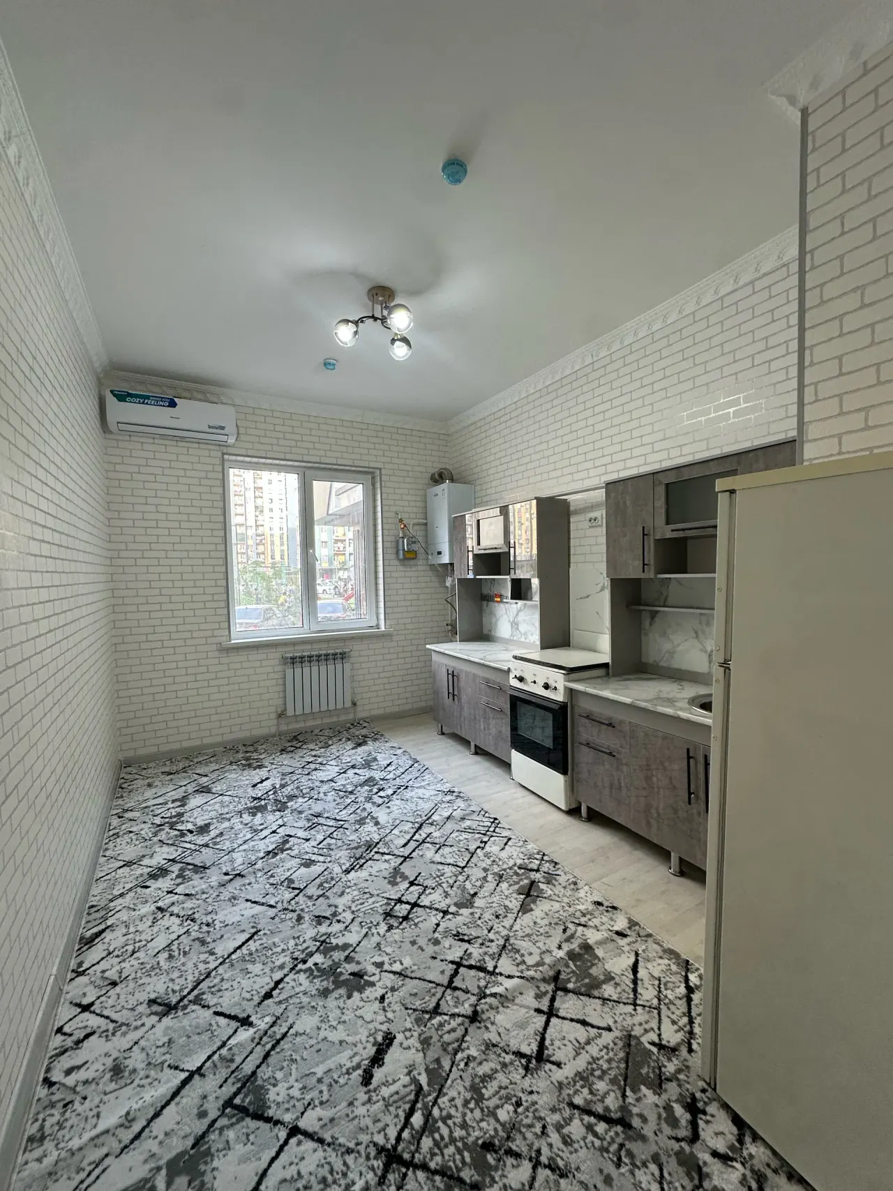 Продаётся 2-комнатная квартира, 60 м², 1/16 этаж — Янгихаётский район