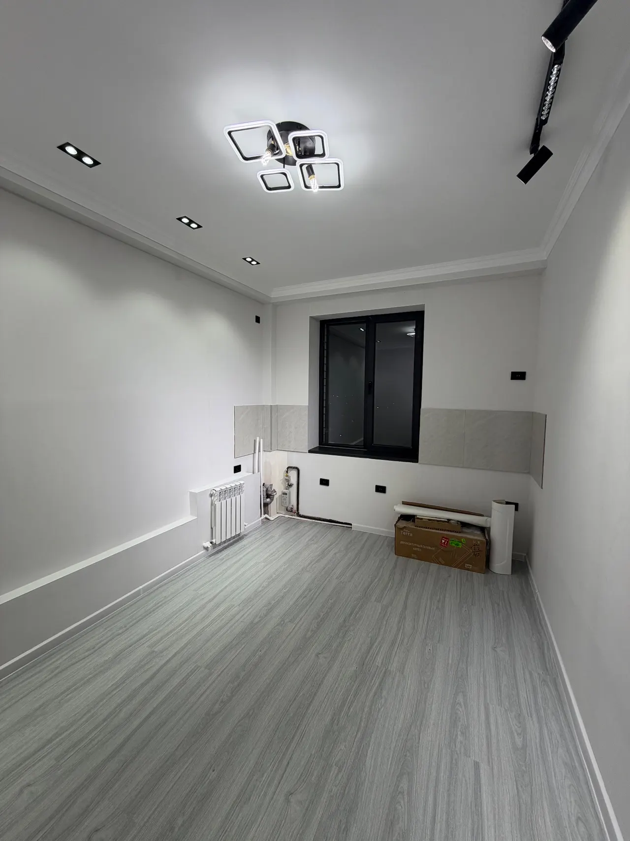 Сотилади 2 хонали квартира, 36 м², 8/9 қават — Янгиҳаёт тумани