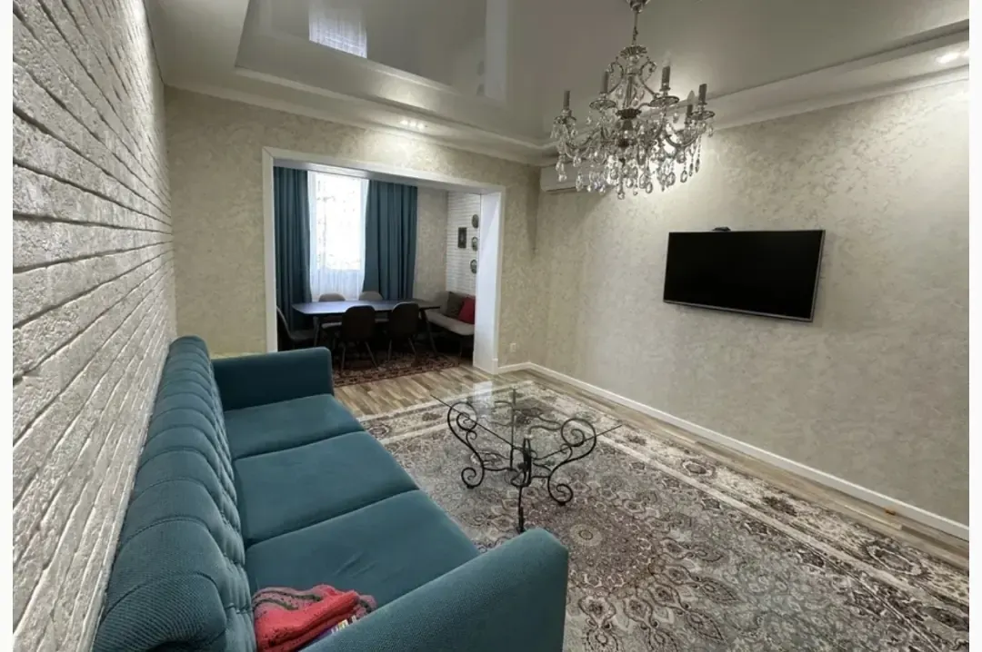 Ijaraga beriladi 4 xonali kvartira, 75 m², 6/9 qavat — Yakkasaroy tumani