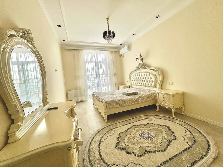 Сдаётся 2-комнатная квартира, 52 м², 8/12 этаж — Шайхантахурский район