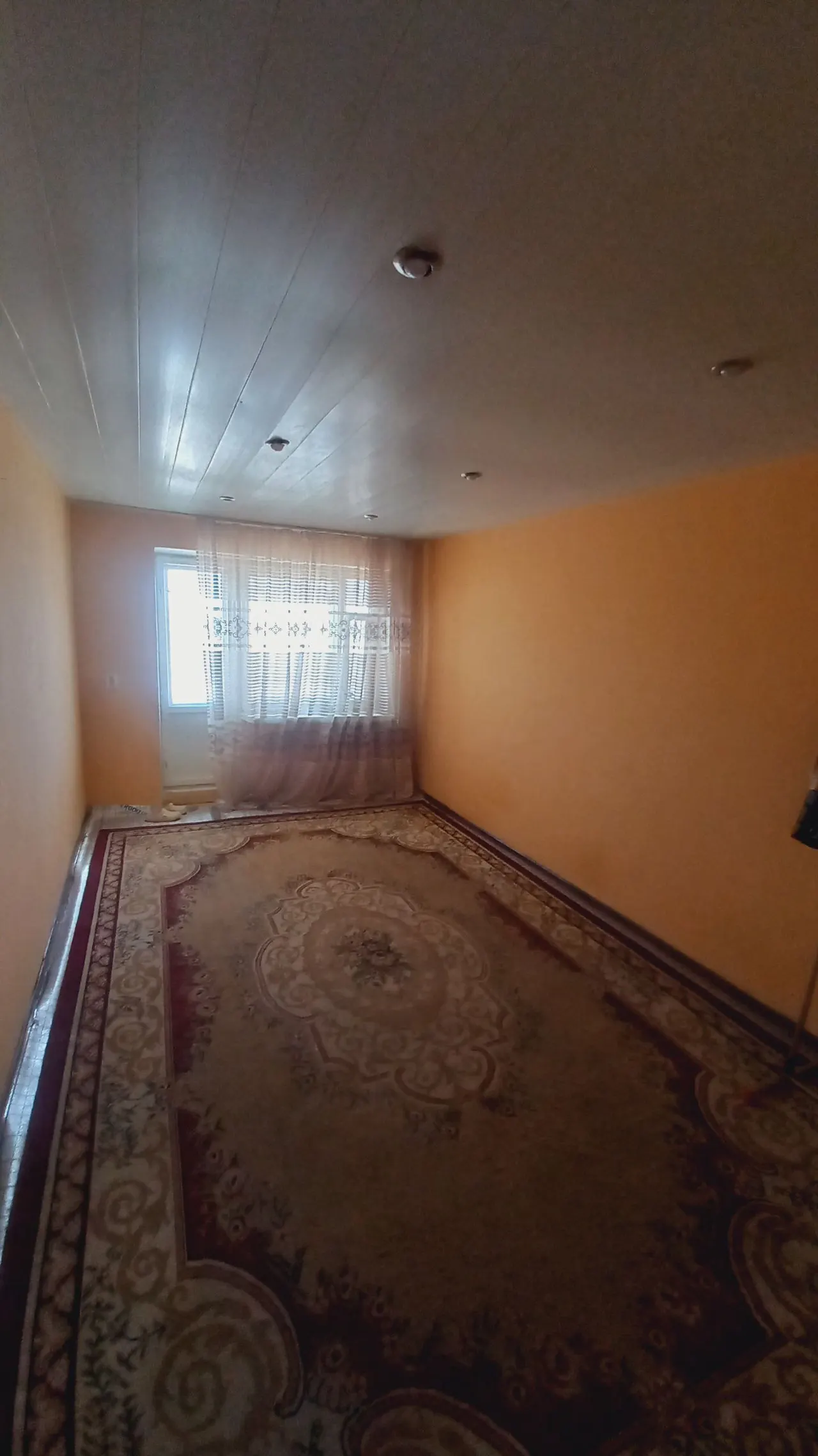 Сотилади 1 хонали квартира, 39 м², 3/4 қават — Янгиҳаёт тумани