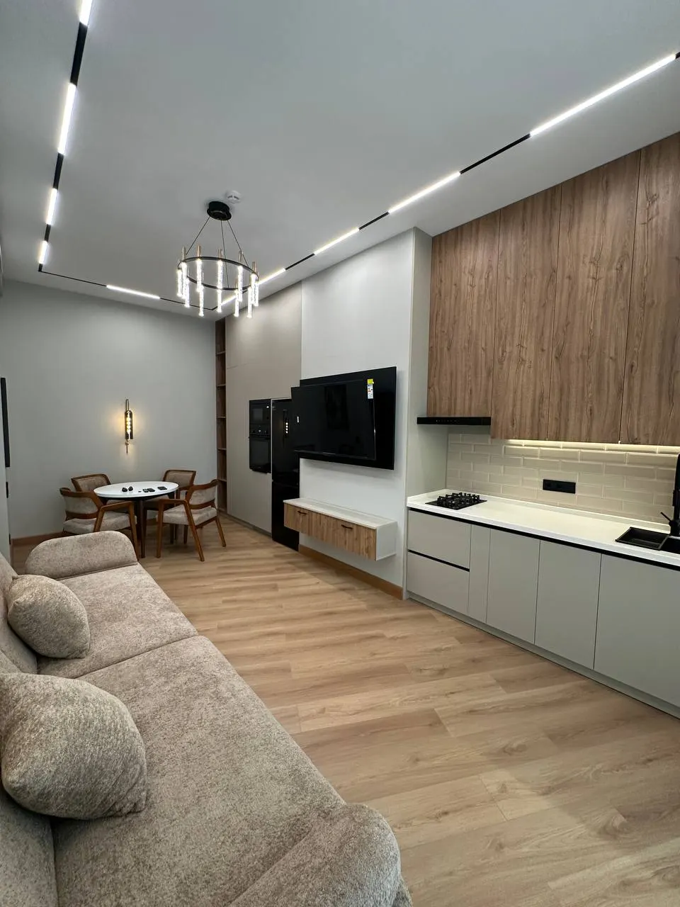 Сотилади 2 хонали квартира, 44 м², 6/14 қават — Мирзо Улуғбек тумани