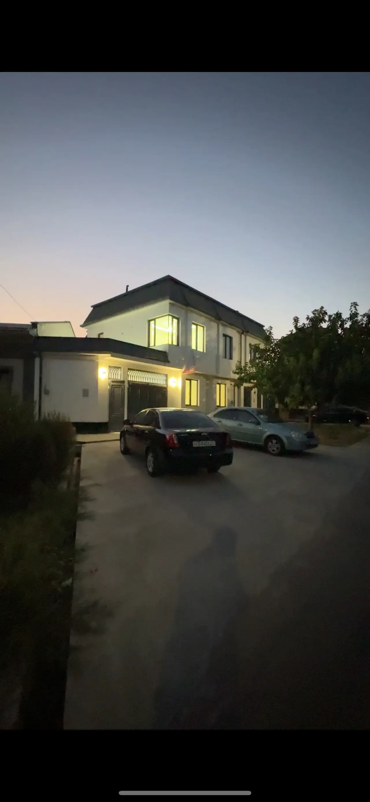 Sotiladi hovli uy, 1,6 sotix, 2 qavatli — Chilonzor tumani