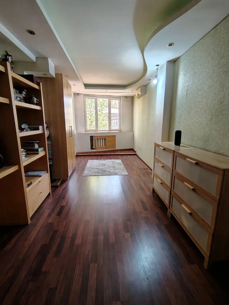 Сотилади 2 хонали квартира, 70 м², 2/9 қават — Юнусобод тумани