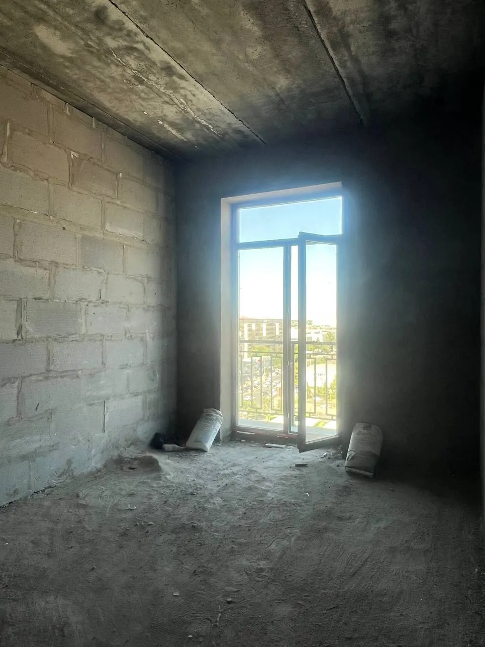 Sotiladi 3 xonali kvartira, 100 m², 9/10 qavat — Shayxontohur tumani