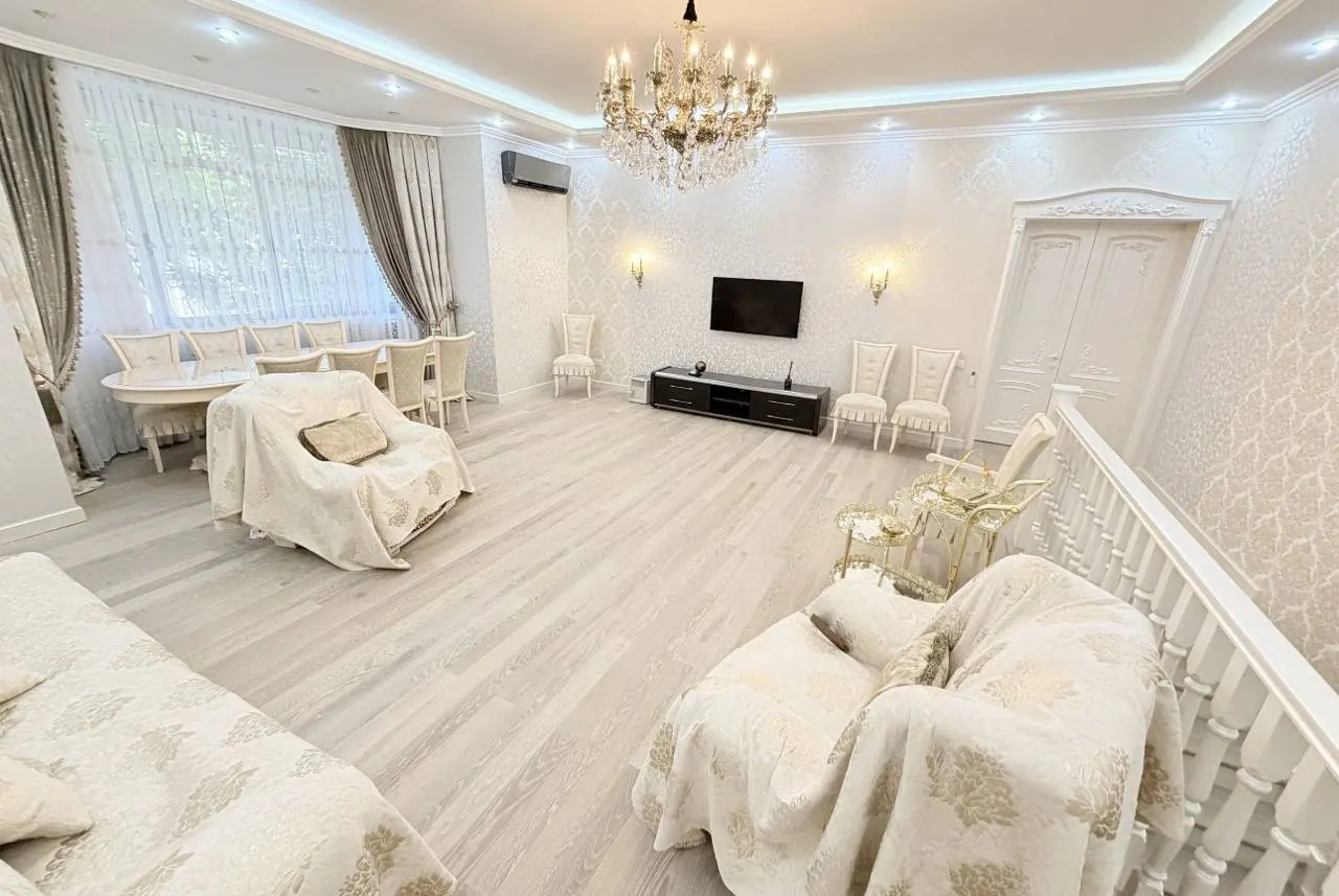 Сотилади 4 хонали квартира, 310 м², 1/6 қават — Миробод тумани