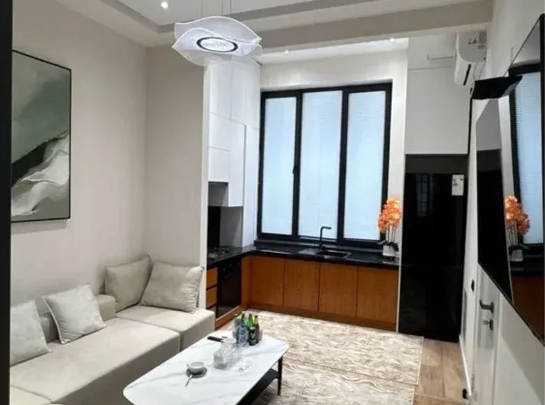 Sotiladi 2 xonali kvartira, 35 m², 1/7 qavat — Yakkasaroy tumani