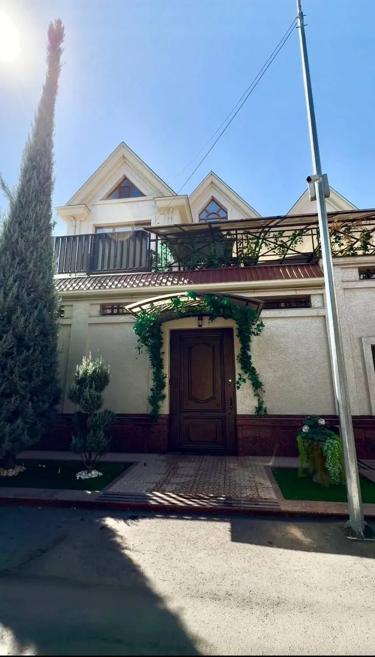 Sotiladi hovli uy, 5 sotix — Yunusobod tumani