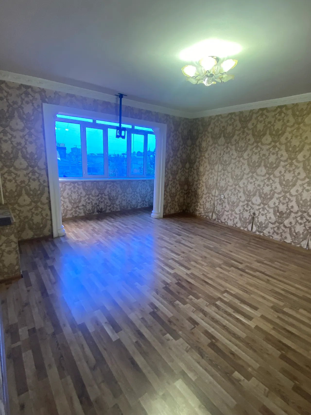 Сотилади 2 хонали квартира, 58 м², 3/9 қават — Юнусобод тумани