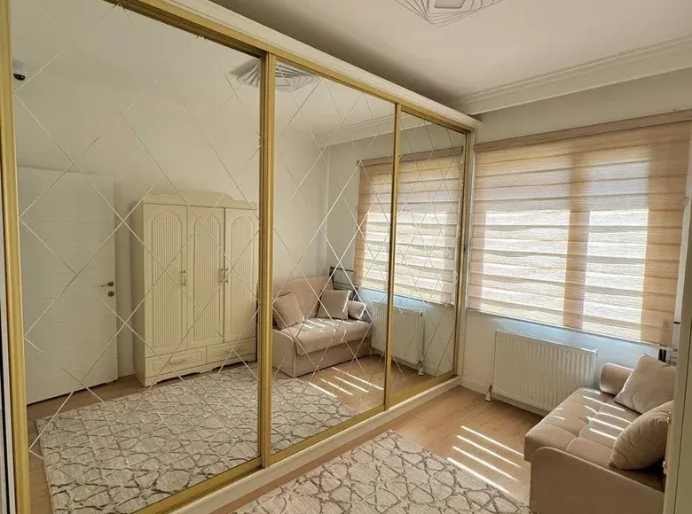 Продаётся 3-комнатная квартира, 82 м², 2/9 этаж — Яккасарайский район