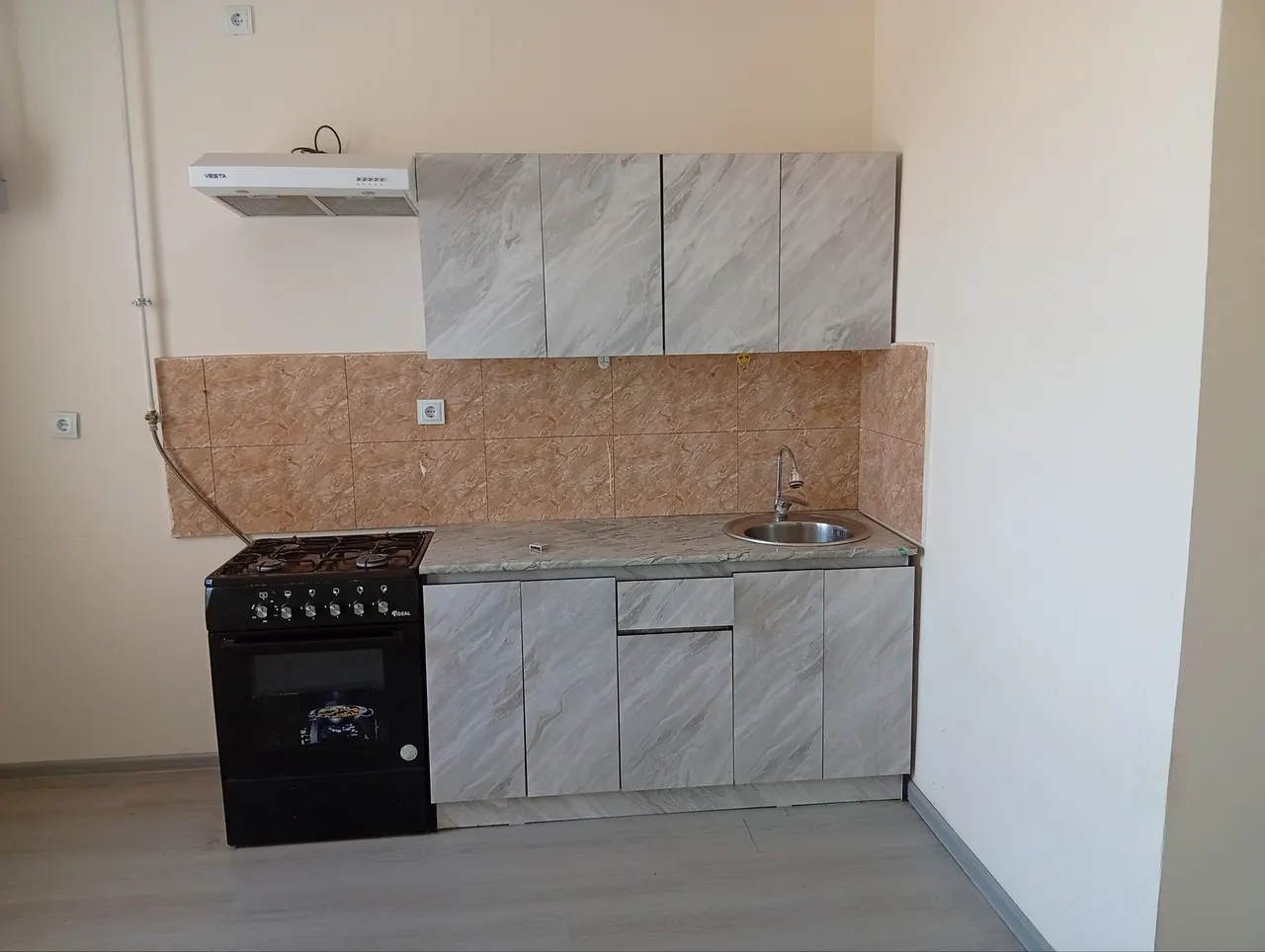 Сдаётся 2-комнатная квартира, 55 м², 12/16 этаж — Карши