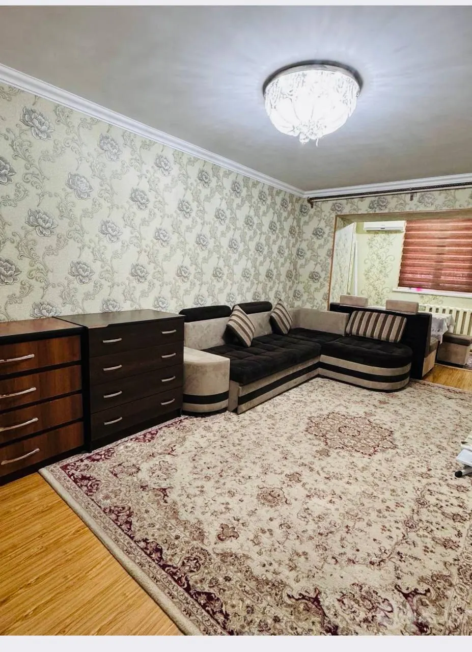 Сдаётся 4-комнатная квартира, 120 м², 1/5 этаж — Мирзо-Улугбекский район
