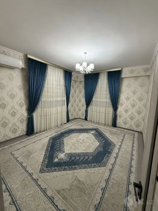 Продаётся 3-комнатная квартира, 84 м², 4/7 этаж — Бухара