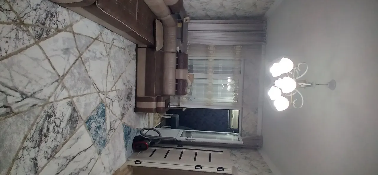 Сотилади 1 хонали квартира, 38 м², 2/4 қават — Мирзо Улуғбек тумани