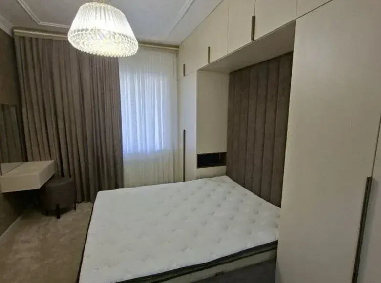 Сотилади 4 хонали ҳовли уй, 1.6 сотих, 120 м² — Зангиота тумани