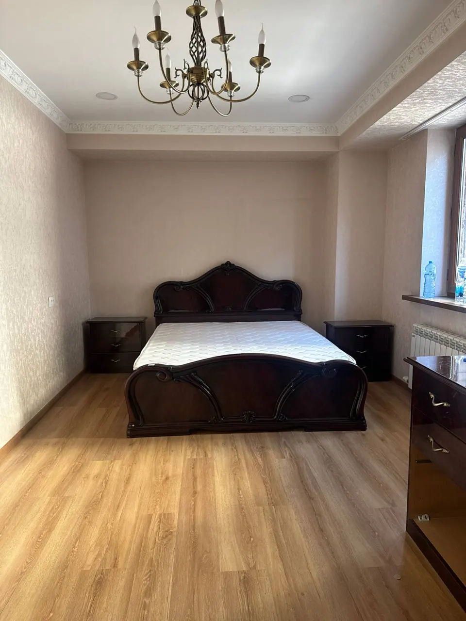 Сдаётся 4-комнатная квартира, 135 м², 2/4 этаж — Мирзо-Улугбекский район