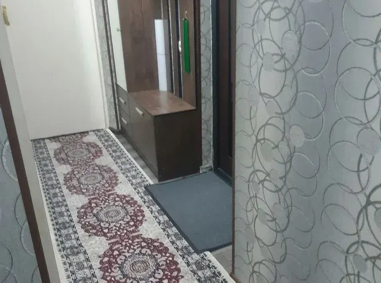 Продаётся 2-комнатная квартира, 40 м², 1/5 этаж — Учтепинский район