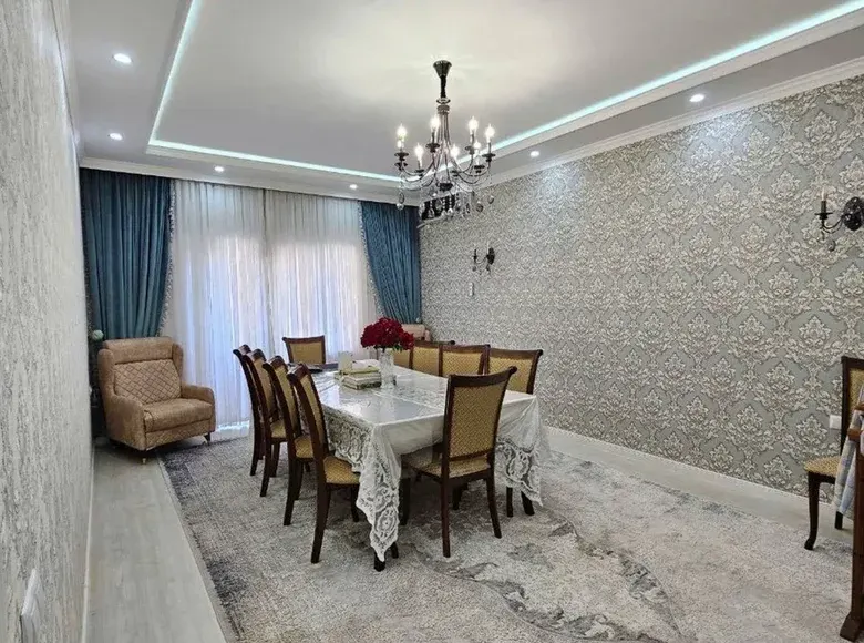Sotiladi 3 xonali kvartira, 97 m², 4/8 qavat — Chilonzor tumani