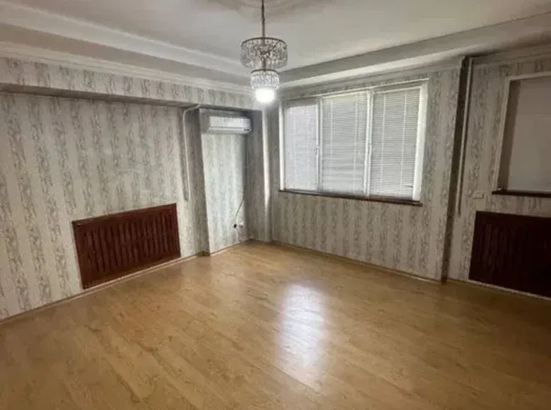 Сотилади 4 хонали квартира, 80 м², 5/9 қават — Мирзо Улуғбек тумани