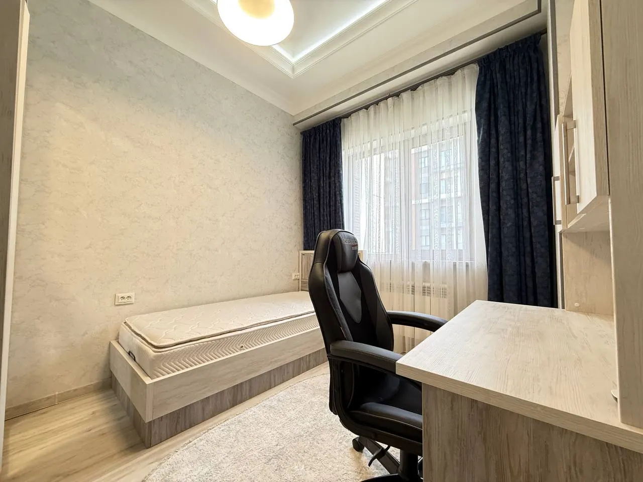Продаётся 4-комнатная квартира, 125 м², 5/9 этаж — Шайхантахурский район