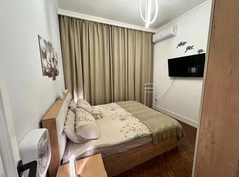 Sotiladi 2 xonali kvartira, 57 m², 1/4 qavat — Mirzo Ulugʻbek tumani