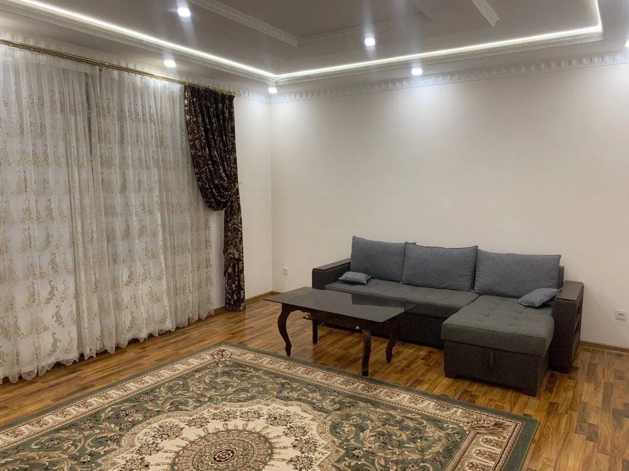 Ижарага берилади 2 хонали квартира, 80 м², 4/8 қават — Шайхонтоҳур тумани