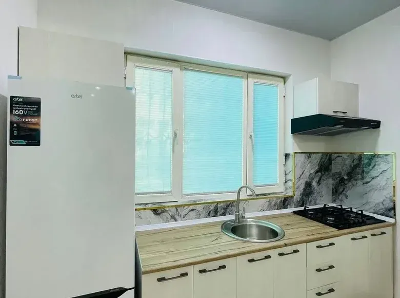 Сотилади 2 хонали квартира, 50 м², 1/4 қават — Чилонзор тумани