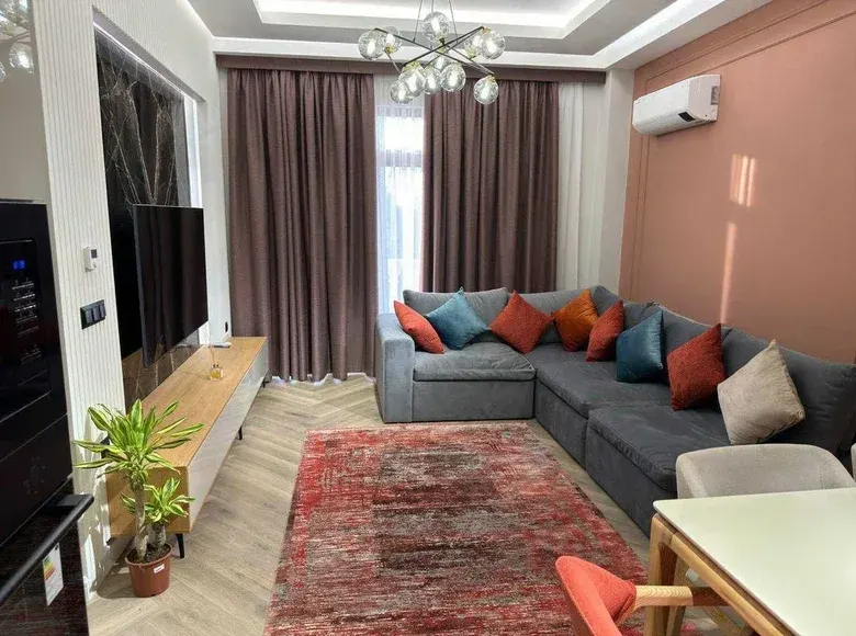 Ижарага берилади 4 хонали квартира, 100 м², 4/7 қават — Шайхонтоҳур тумани